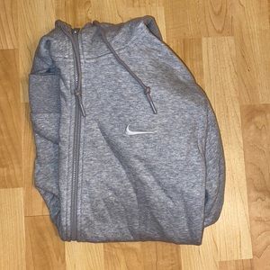Men’s Nike Sweatshirt